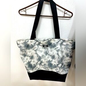 Victorias Secret pink tote bag